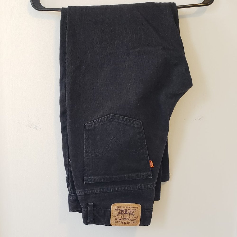 Vintage Levi's Orange Tab Jeans. Men's size 32/32. Black.